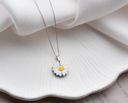 Luna & Label® Kişiselleştirilebilir İsme Özel Sevgililer Günü Hediyesi Açılır Papatya Kolye